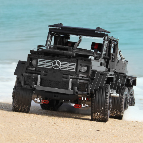 J901 THE V8-ENGIN OFF-ROAD VEHICLE  | TECH