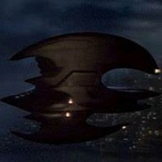 50006/76161 THE BAT-SHAPPED FRISBEE | CREATIVE