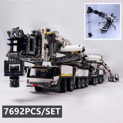 MOC-20920 The LIEBHERR LTM11200 WITH RC Liebherr | MOC